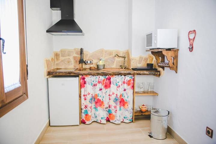 Casa rural para 2 personas, con jacuzzi y terraza en Sierra de Grazalema - 4