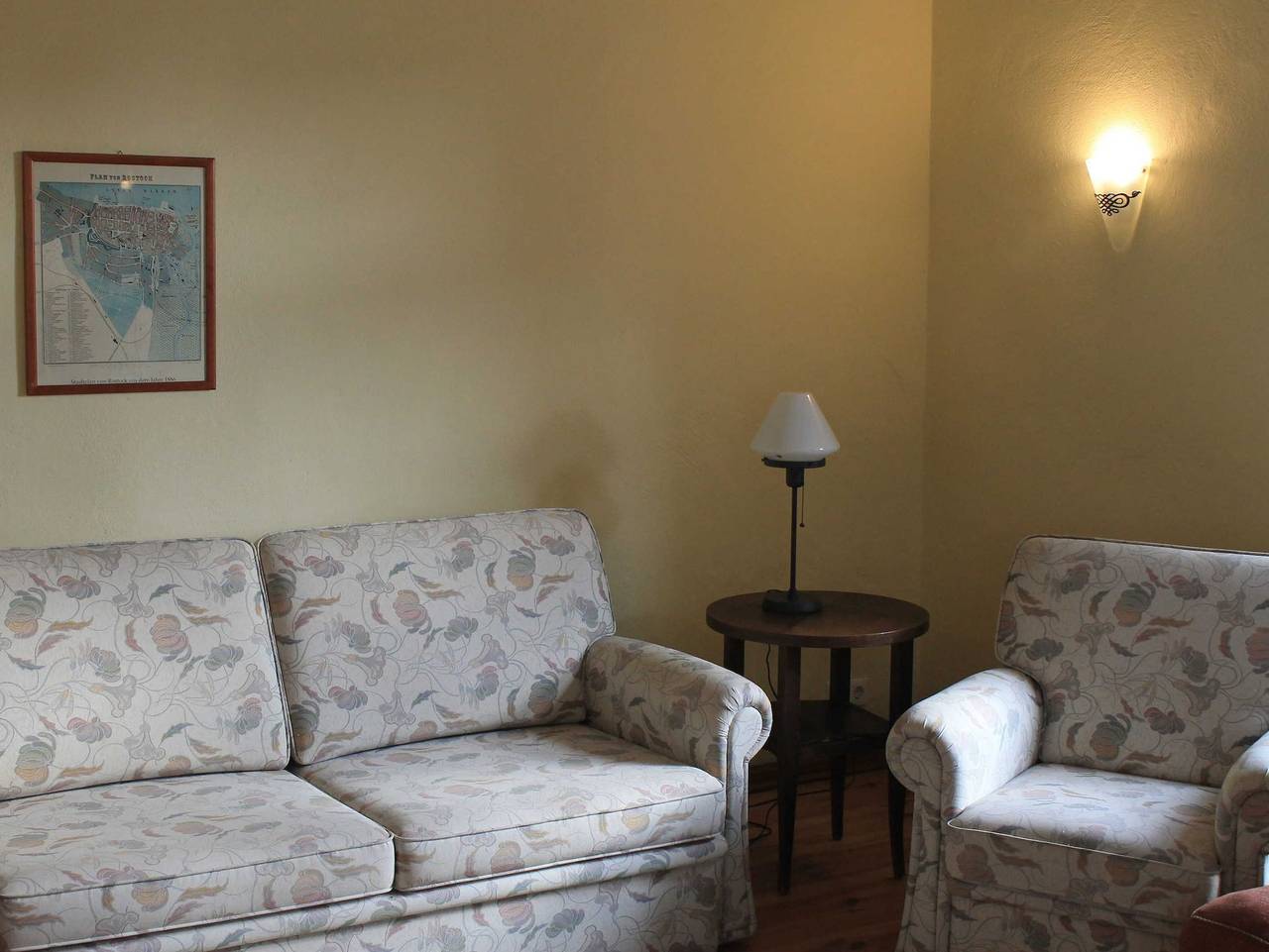 Ganze Ferienwohnung, Ferienwohnung Schwalbennest - Zwei-Raum-Ferienwohnung in Krakow am See, Naturpark Nossentiner/Schwinzer Heide