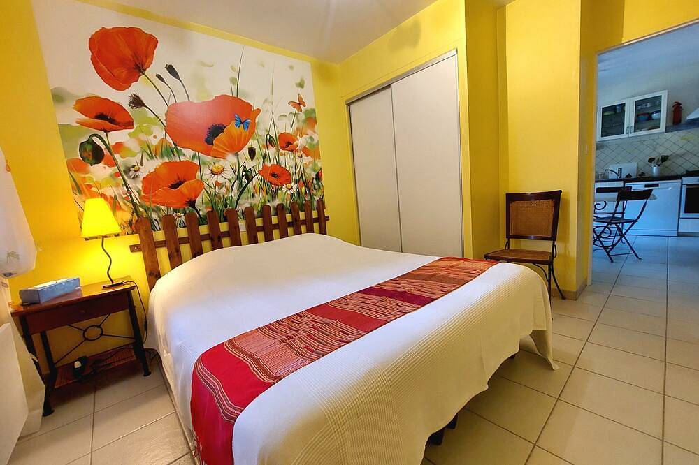 Unique ! Comfortable Villa in Provence, Private Pool 30 °, superbe environnement in Mazan, Parc naturel régional du Mont-Ventoux