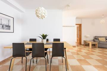 Vakantieappartement voor 8 Personen in Centro (Málaga), Malaga, Afbeelding 3