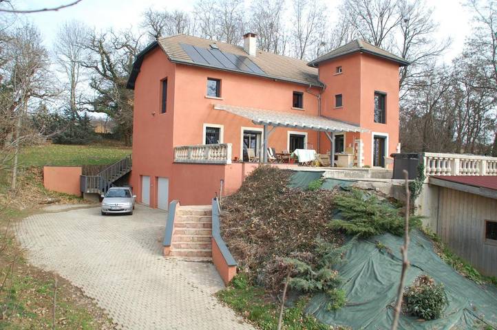 Location de vacances pour 2 personnes, avec Jacuzzi et Terrasse ainsi que Jardin et Piscine à Saint-Hilaire-de-la-Côte - 2
