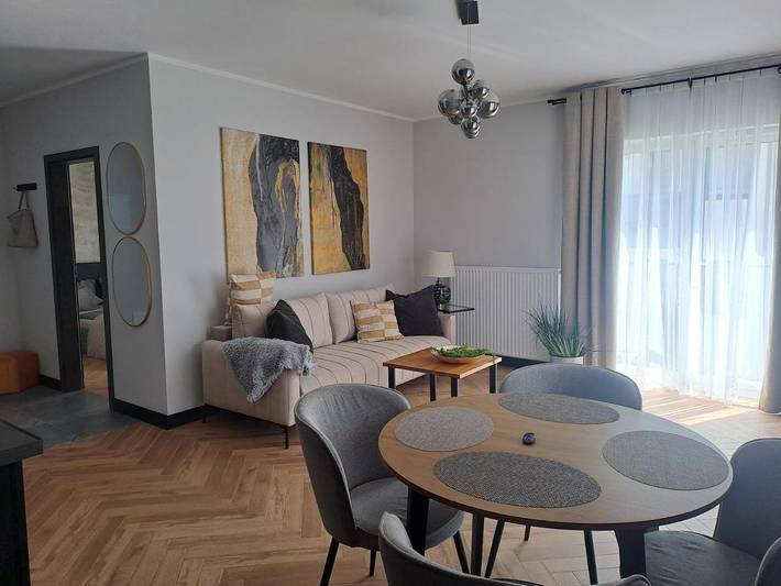 Ferienwohnung für 4 Personen, mit Balkon und Ausblick - 1