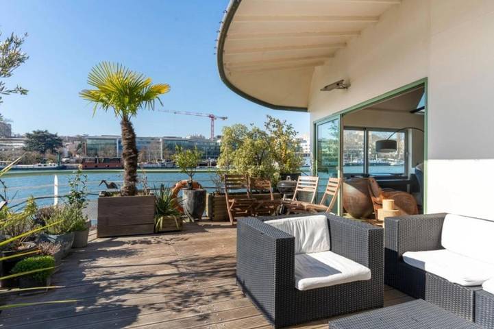 Appartement de vacances pour 8 personnes, avec jardin