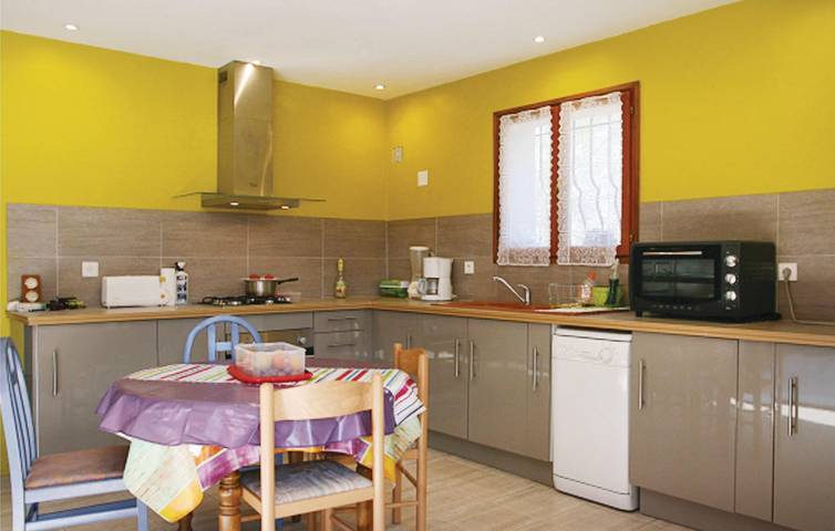 Ganze Ferienwohnung, Rückzugsort am Pool mit Parkplatz und TV in Puget-sur-Argens, Mittelmeerküste (Frankreich)