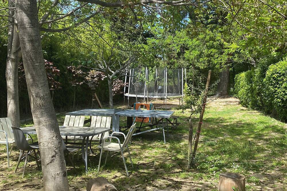 Appartement entier, Appart de Vacances T3 avec piscine privée à Gémenos in Gémenos, Côte méditerranéenne (France)