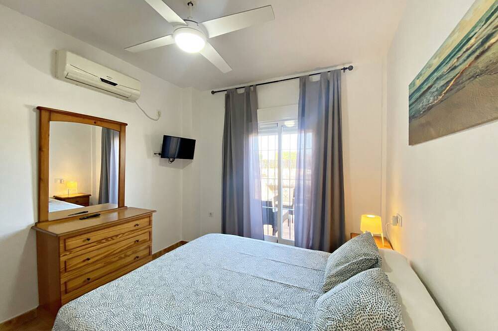 Ganze Wohnung, Pls - Apartment mit Terrasse und Parkplatz in Vera Playa in Playas de Vera, Vera