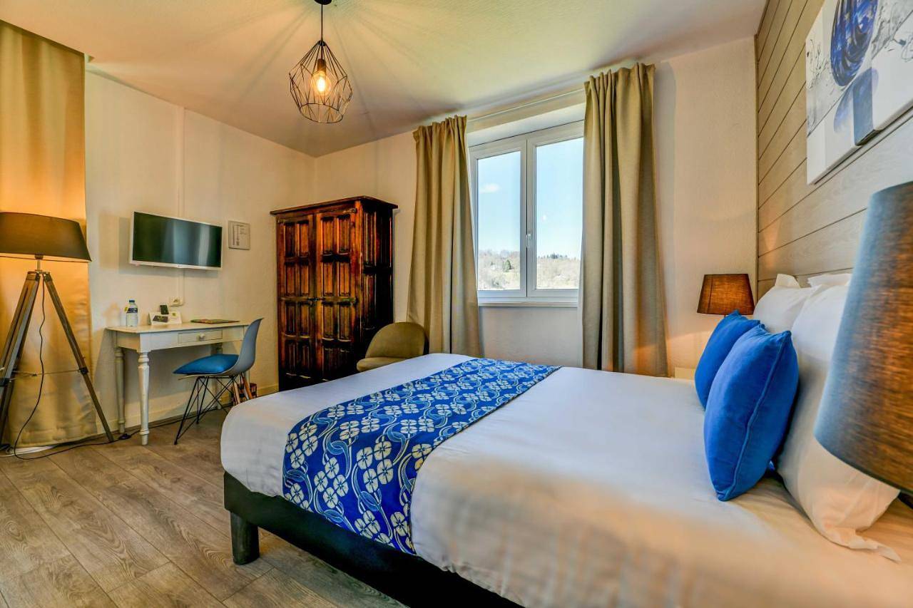 Double Room in Gan, Béarn