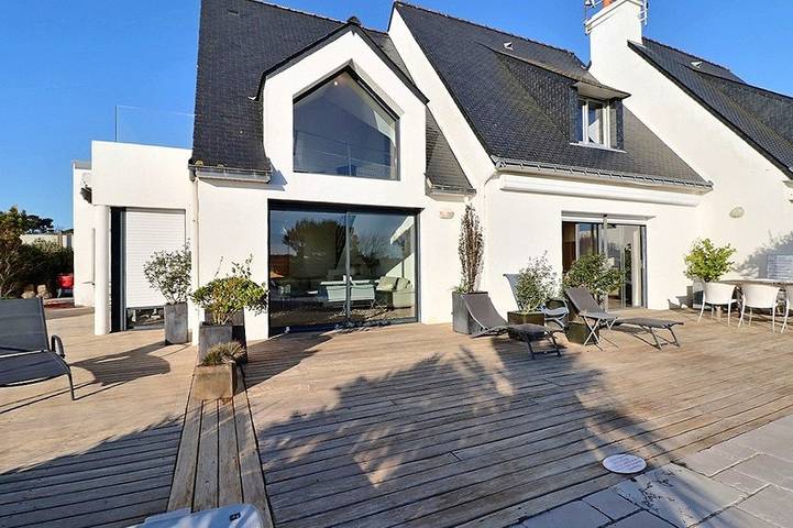 Gîte pour 8 personnes, avec piscine ainsi que terrasse et jardin à Plouharnel - 3