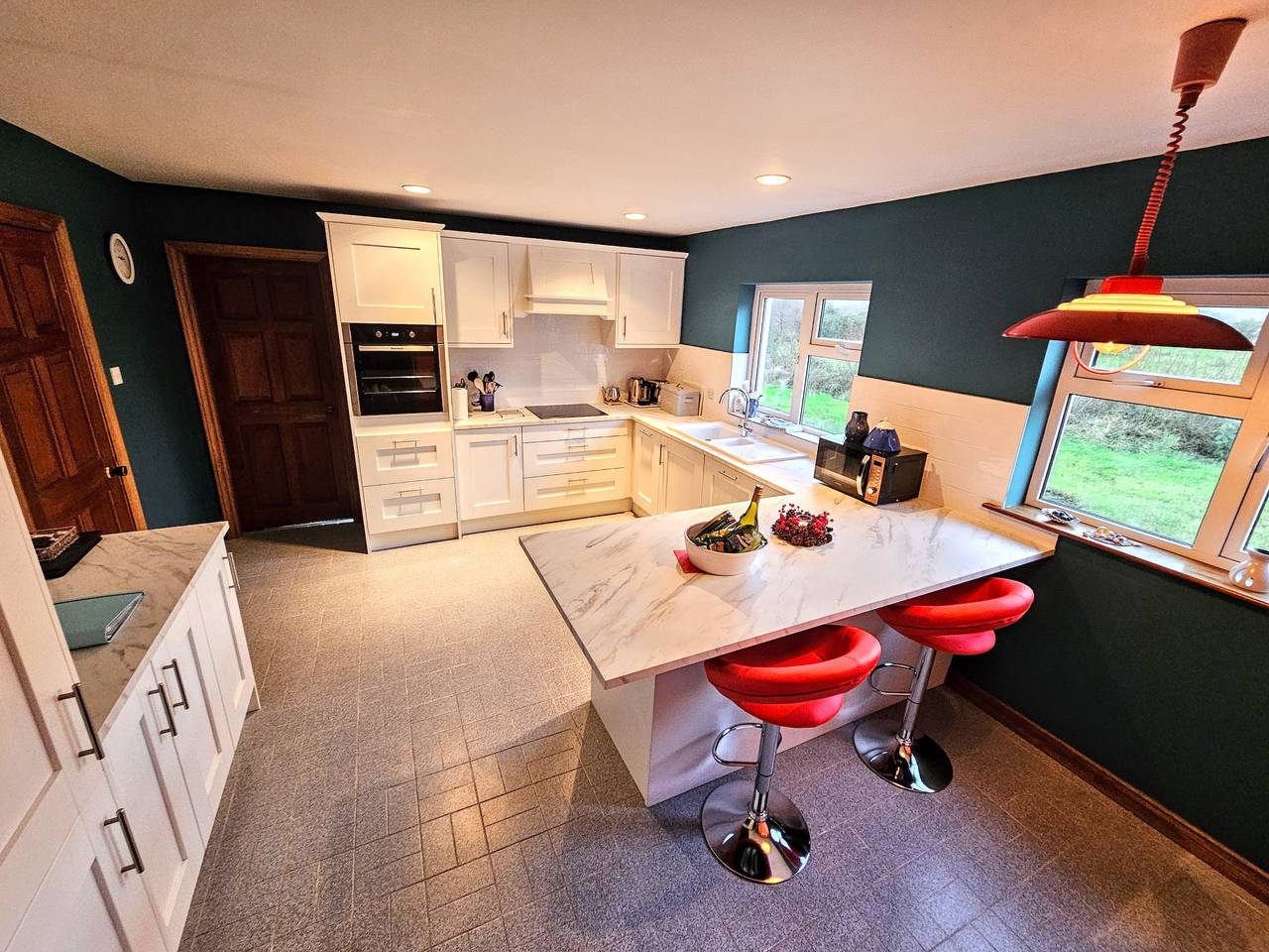 Lark Rise Holiday Home Glenbeigh in Caragh, County Kerry