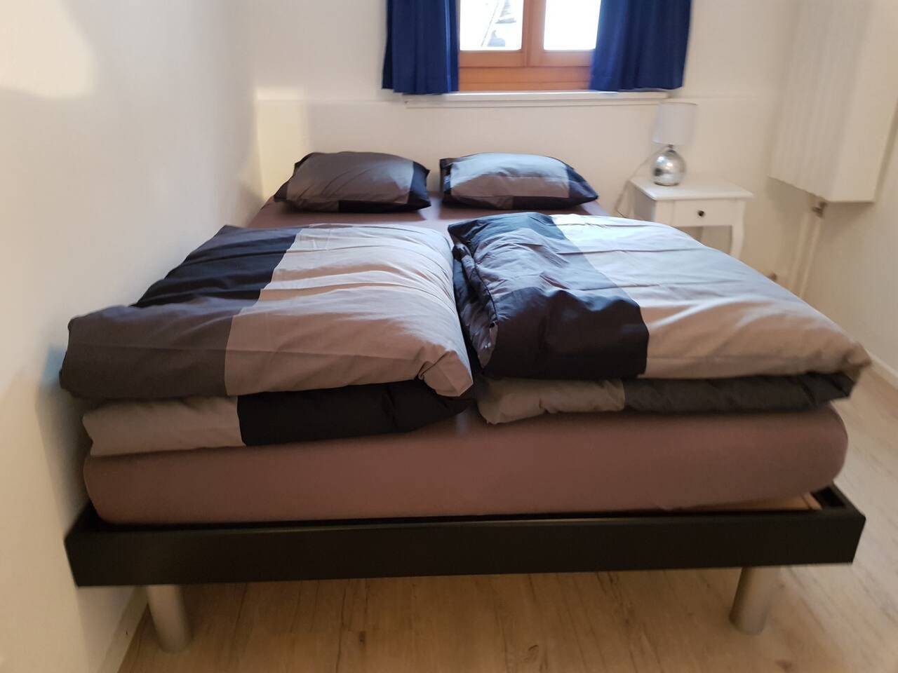 Geheel vakantieappartement, Vakantieappartement voor 4 personen met tuin in Brigels, Alpenarena (Flims/Laax & omgeving)