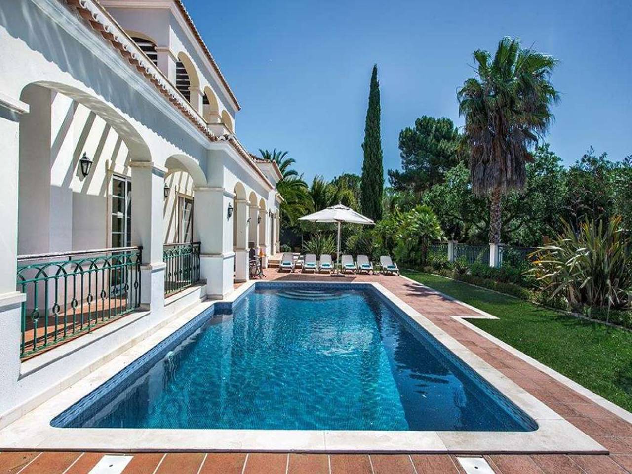 Villa für 8 Personen mit Pool in Quinta do Lago, Almancil