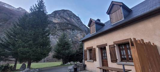 Gîte pour 6 personnes, avec terrasse à Gèdre