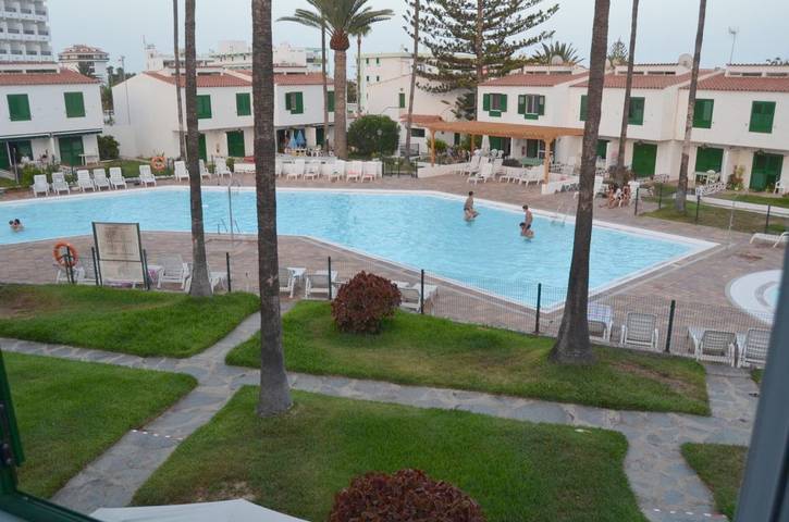 Bungalow para 5 personas, con vistas y jardín además de piscina para niños y piscina, Familias con niños en Playa del Inglés