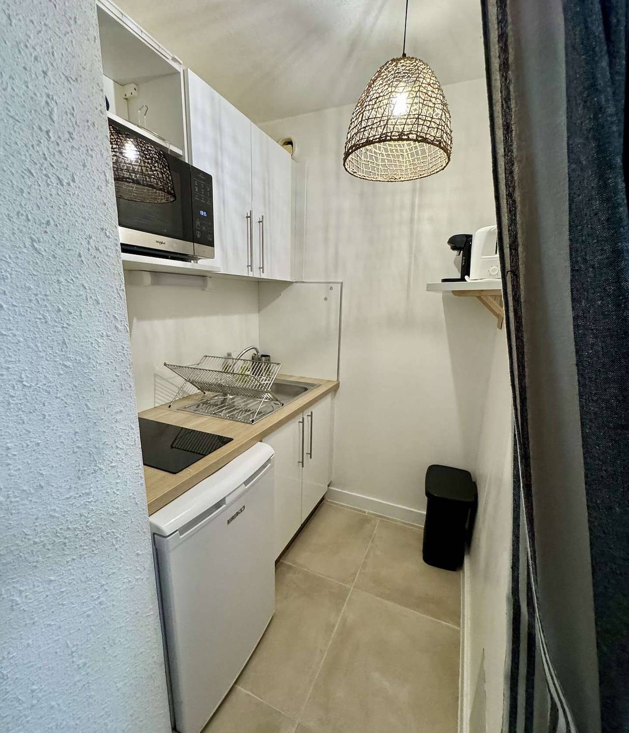 Studio entier, Studio cabine au cœur de La Grande-Motte, à deux pas des plages et du port in La Grande-Motte, Côte méditerranéenne (France)