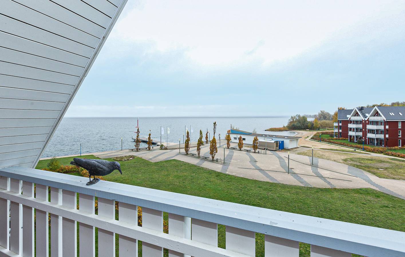Ganze Ferienwohnung, Rückzugsort am Strand mit WiFi, TV, Parkplatz und Terrasse in Rechlin, Müritz