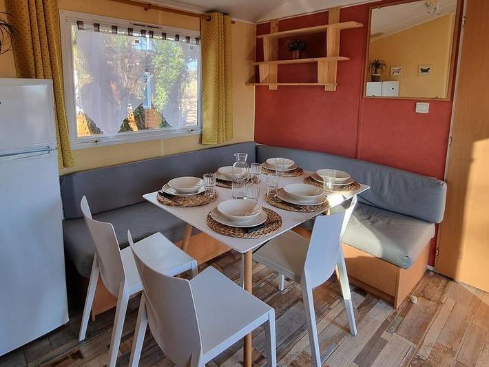 Camping La Garenne - Mobilheim 6 personen - 07 Résidence La Garenne, 32m2, 3Zimmer, Klimaanlage + überdachte Terrasse + Tv + Geschirrspüler 1/6 Pers. in Peyrignac, Périgord Noir