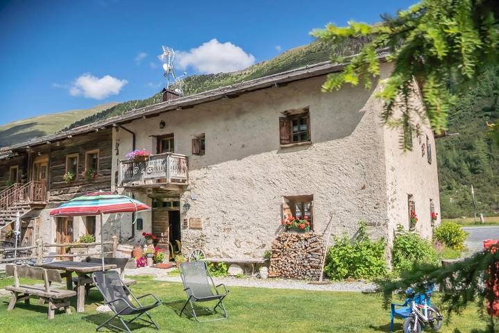 B&b per 3 persone, con Giardino e Panorama a Livigno