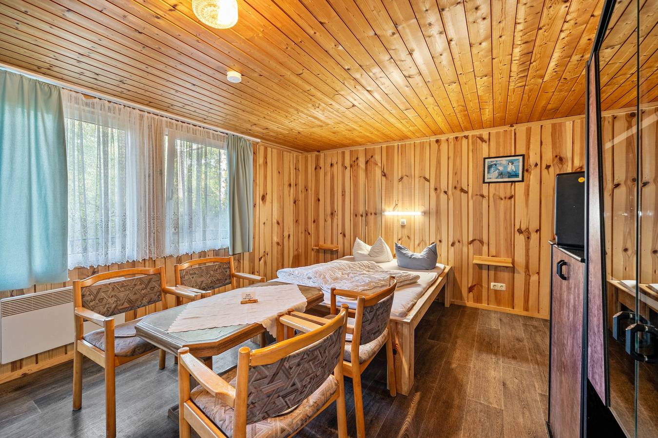 Bungalow '10 - Kimbucht' mit privater Terrasse und gemeinsamem Garten in Waldhufen, Oberlausitz-Niederschlesien