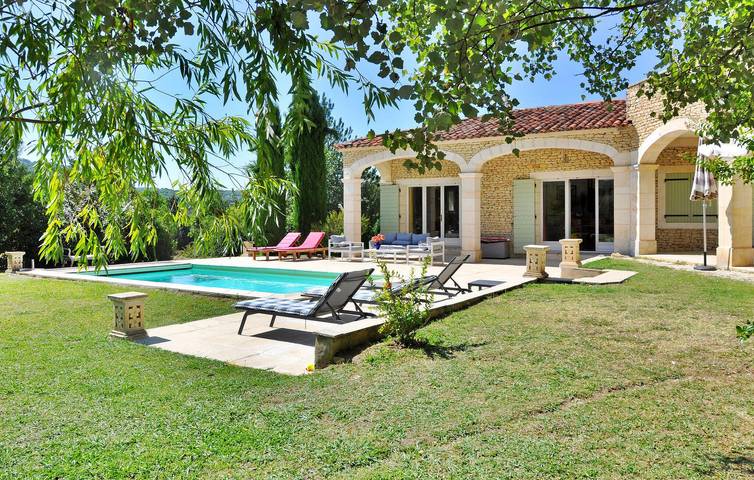 Location de vacances pour 10 personnes, avec terrasse et piscine à Gordes - 3
