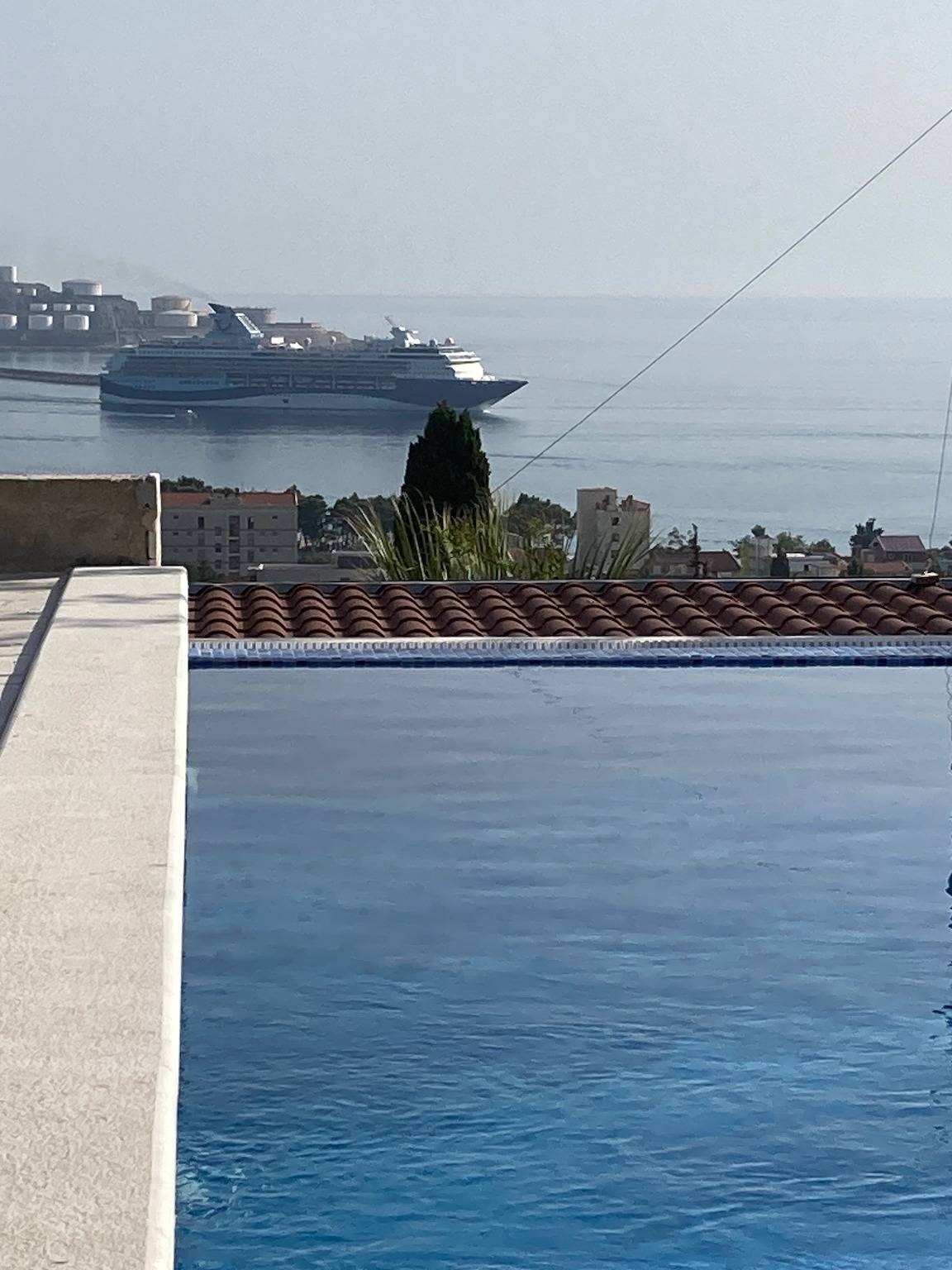 Pool, Whirlpool & Meerblick in Šušanj, Montenegro