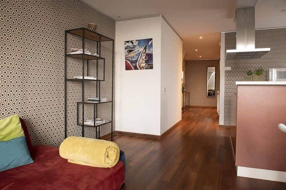 Entire apartment, Unique Duplex with Urban Terrace in Ghent, East Flanders