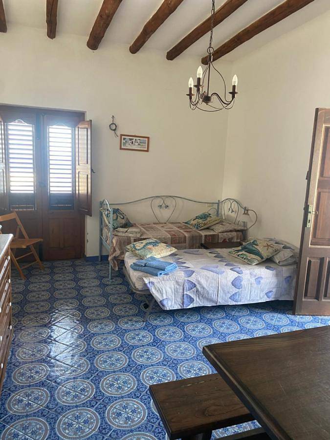Location de vacances pour 4 personnes, avec balcon et vue, adapté aux familles dans Stromboli - 4
