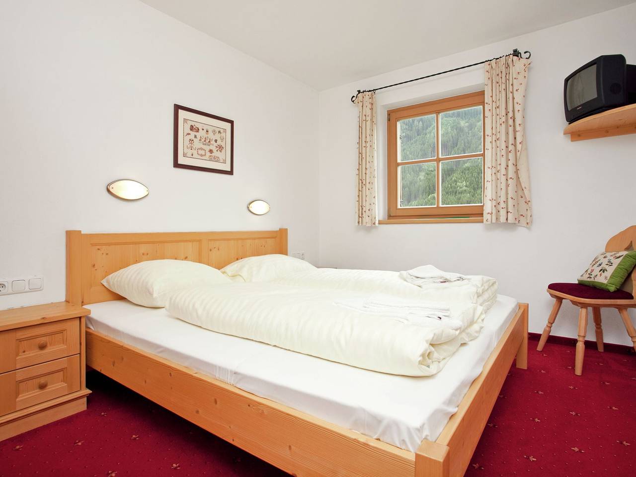 Chalet in Königsleiten nahe Zillertal Arena in Pinzgau