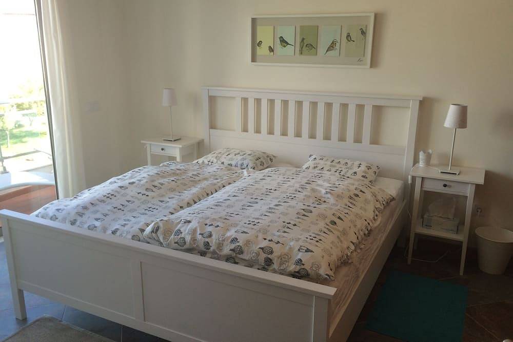 Ganze Wohnung, Grosse, helle und moderne Wohnung mit Teilsicht aufs Meer und Lagune/inkl. Wifi in Cabanas de Tavira, Praia das Cabanas