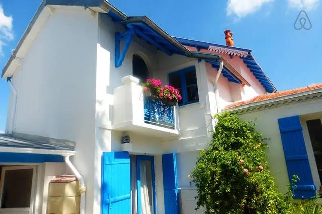 Chambre d’hôte pour 3 personnes, avec vue et jardin - 1