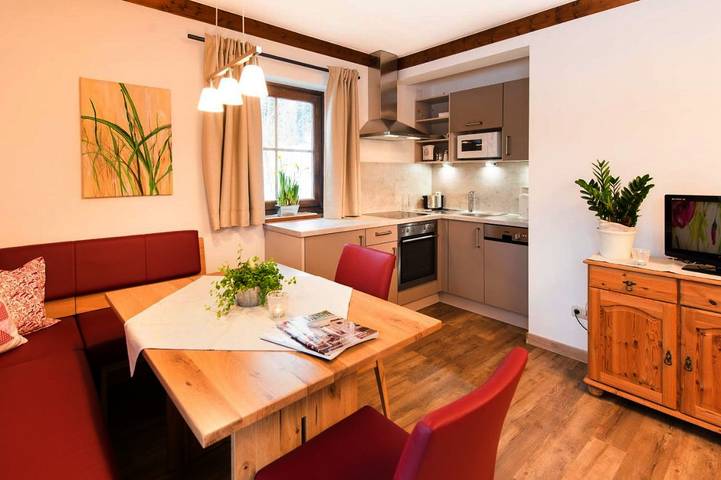 Vakantiewoning voor 5 personen, with terras and sauna as well as zwembad and uitzicht, met huisdier in Hinterthal