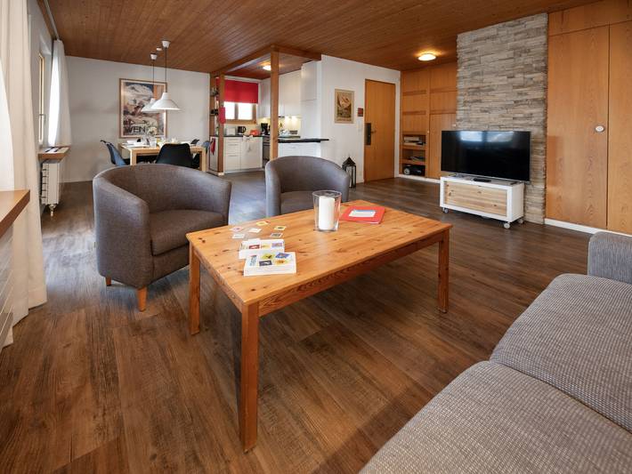 Ferienwohnung für 4 Personen, mit Balkon und Garten im Berner Oberland - 3