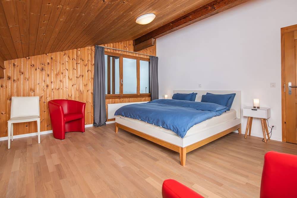 Geheel appartement, \"Fledermaus\" An apartment for 7 people in Sigriswil, Meer van Thun