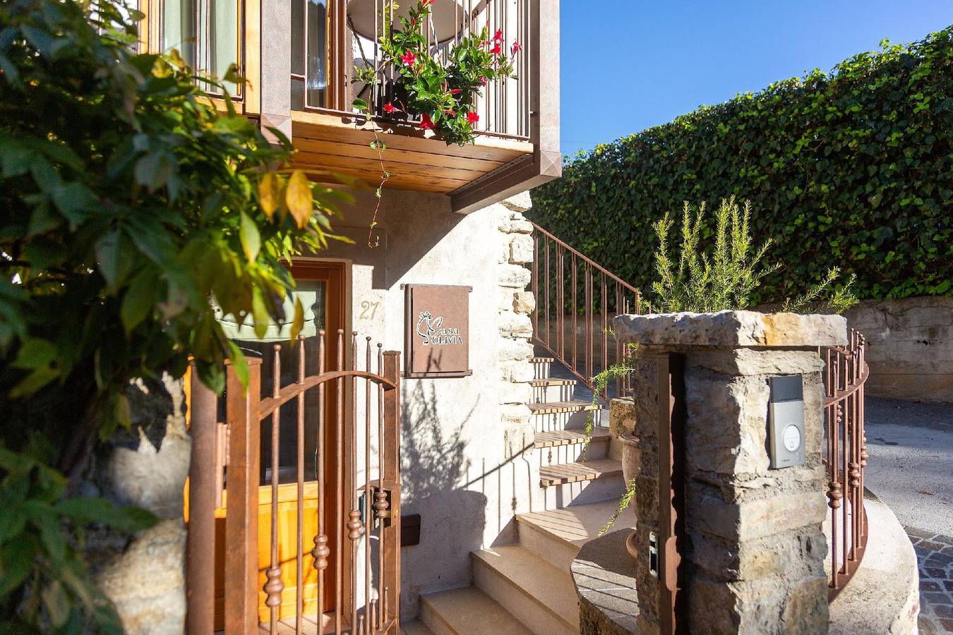 Ganze Ferienwohnung, Wohnung in Voltino mit Garten in Voltino, Tremosine