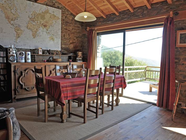 Chalet pour 6 personnes, avec terrasse et balcon/terrasse, adapté aux familles dans les Pyrénées-Orientales - 2