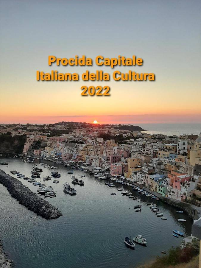 Gîte pour 4 personnes, avec vue et terrasse à Procida - 3