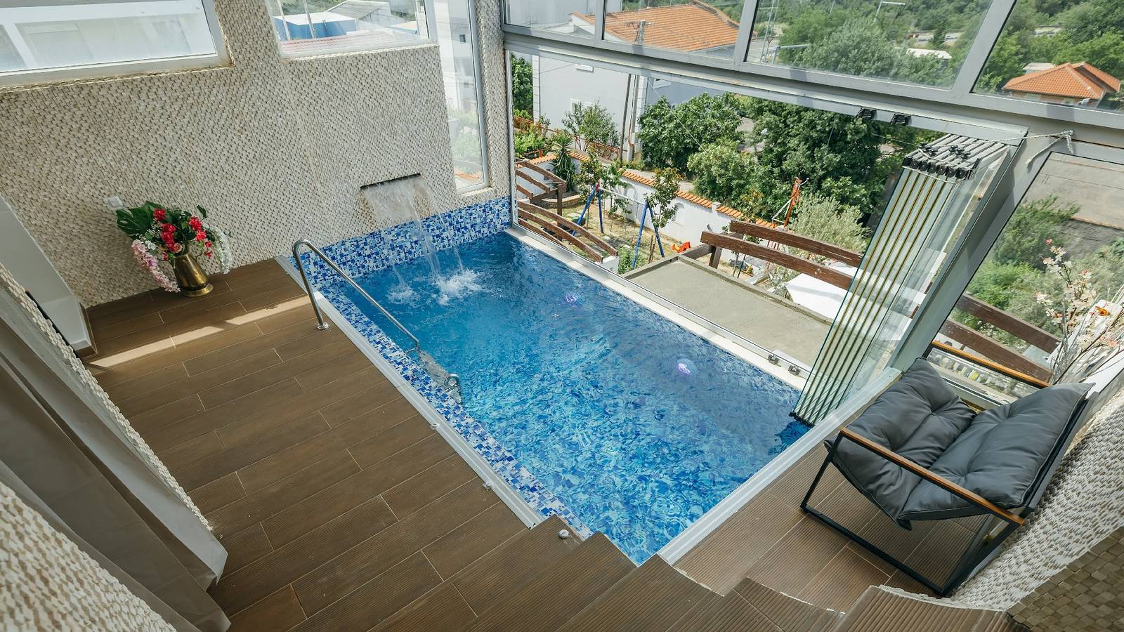 Ganze Wohnung, Lux Angel with Pool - Studio With Pool in Montenegro Coast