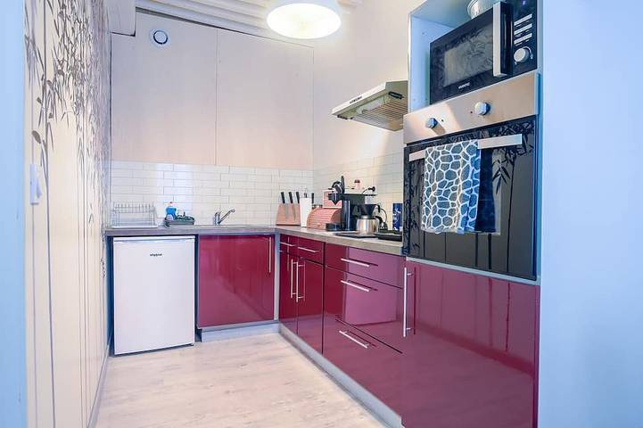 Apartamento entero, L’Hellenid - studio cosy Riom(63) in Riom, Parque Natural Regional Volcans d'Auvergne