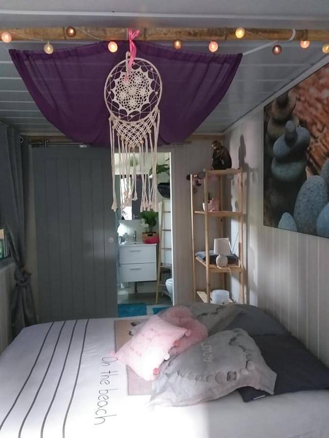 Gîte pour 4 personnes, avec jacuzzi et bassin pour enfant ainsi que piscine et jardin dans Montpouillan - 3