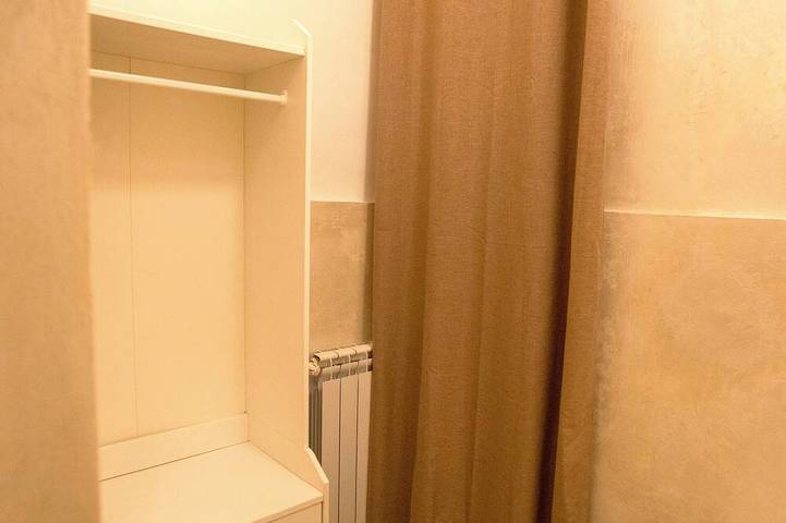 Ganze Wohnung, SuiteHouse78 - Elegante zentrale Wohnung mit privatem Garten, nahe Bari Altstadt in Bari, Bari Provinz