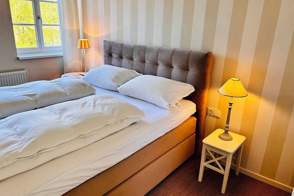 Ganze Wohnung, Logis Armin im Landhaus Labes in Stechlinsee, Stechlin