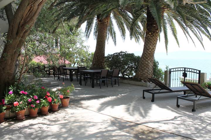 Apartament wakacyjny dla 4 osób, z balkon/ taras w Podaca