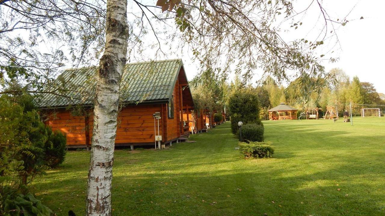 Domki i pokoje przy ujściu in Myczkowce, Karpaty (Polska)