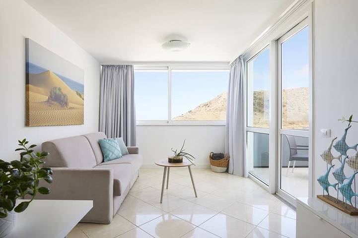 Apartment for 5 people, with sauna and pool as well as terrace in Mogán