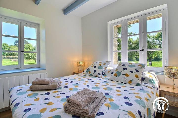 Gîte pour 2 personnes, avec Jardin à Berric - 3