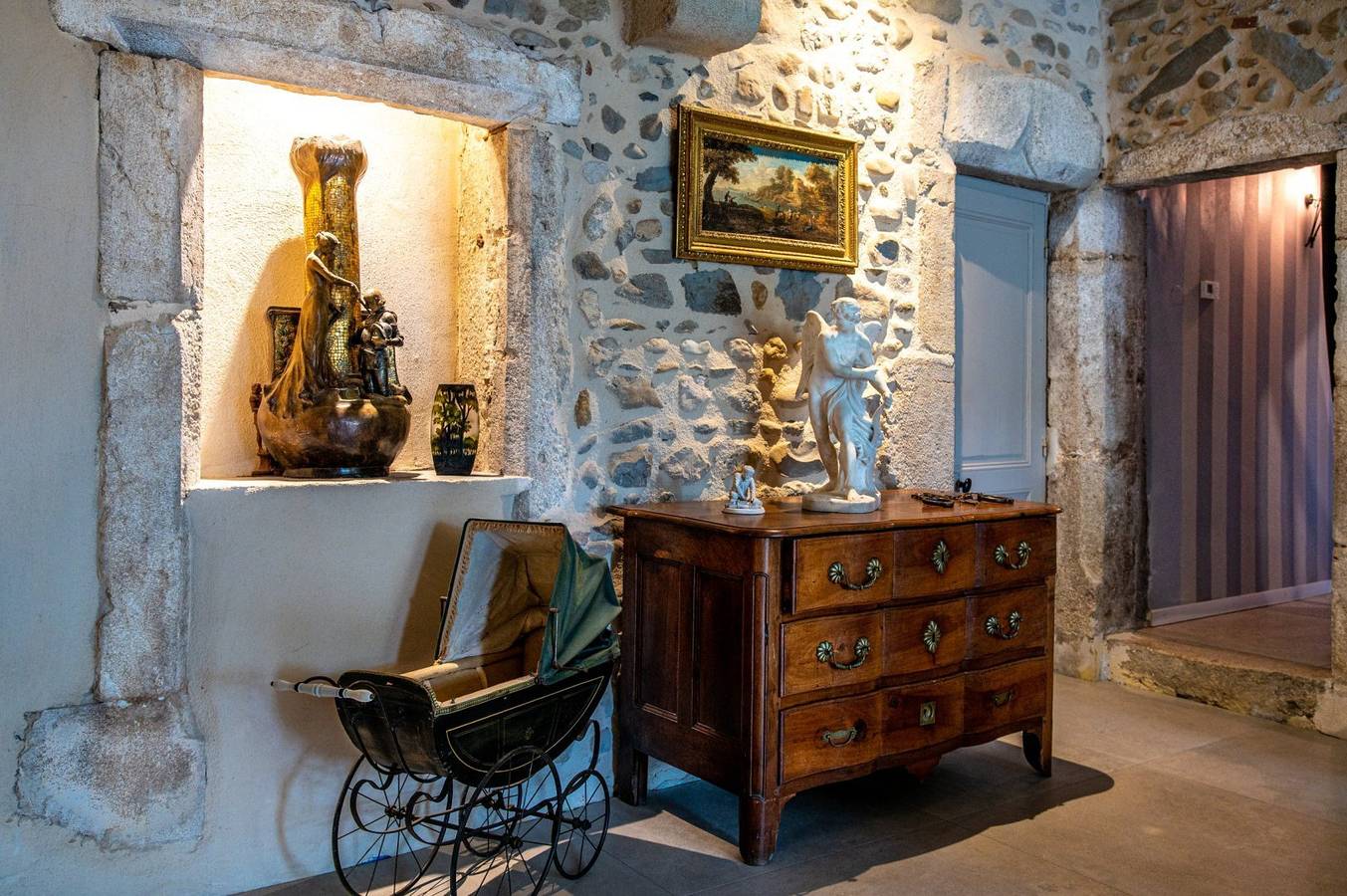 Chambres d'Hôtes le Domaine de la Pélissiere - chambre de la tour in Saint-Albin-de-Vaulserre, Région de La Tour-du-Pin