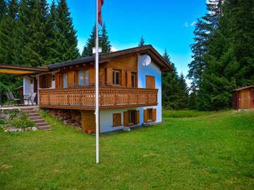 Chalet für 4 Personen, mit Garten in der Lenzerheide