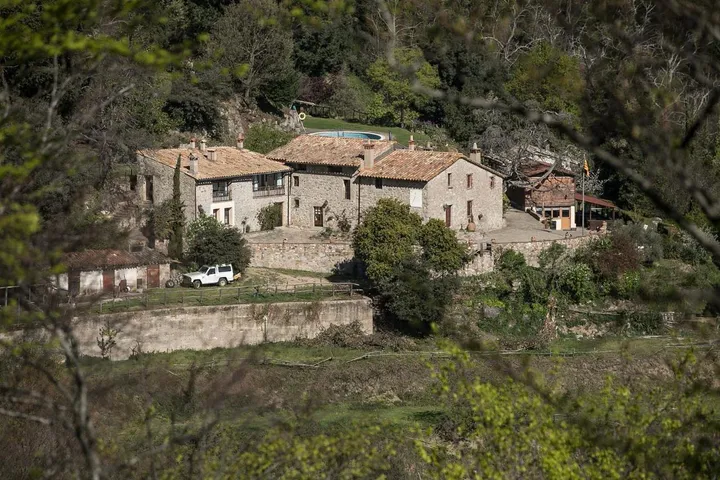 Casa rural para 2 personas, con vistas además de jardín y piscina - 1