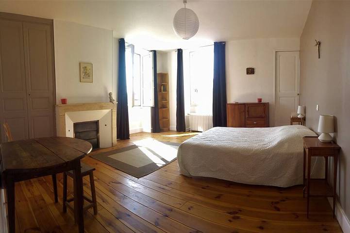 Location de vacances pour 9 personnes, avec balcon et jardin à Saint-Savin - 4