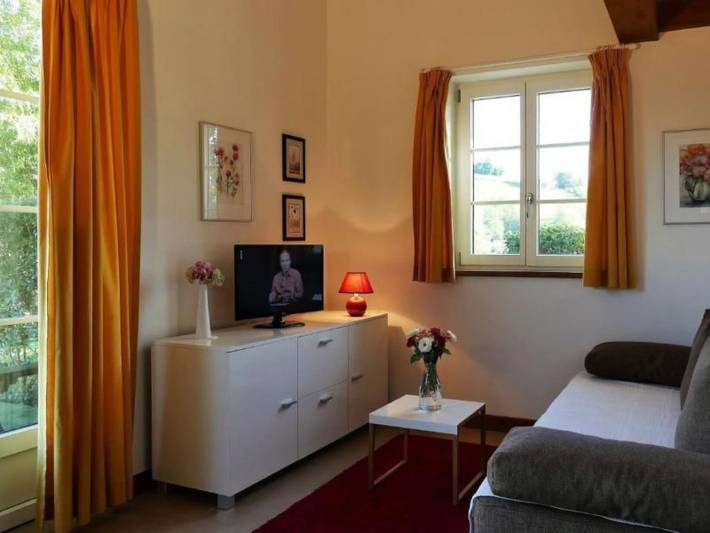 Gîte pour 2 personnes, avec jardin et terrasse, animaux acceptés à Louhossoa - 2