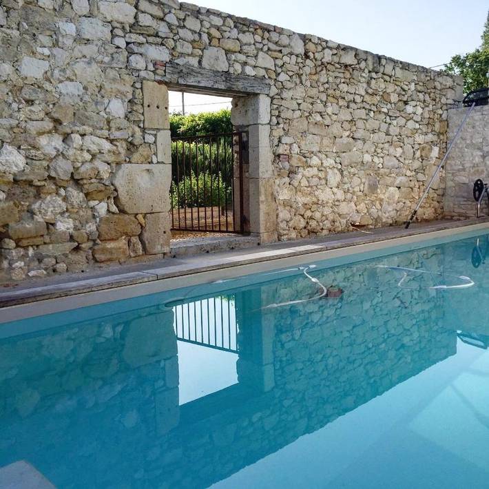 Location de vacances pour 4 personnes, avec piscine ainsi que jardin et vue à Saint-Quentin-de-Caplong - 4